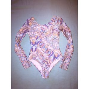 Bodysuit/Bathing suit/Leotard